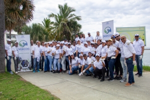 Digecog, senpa y medio ambiente realizan limpieza de playa Fuerte San Gil